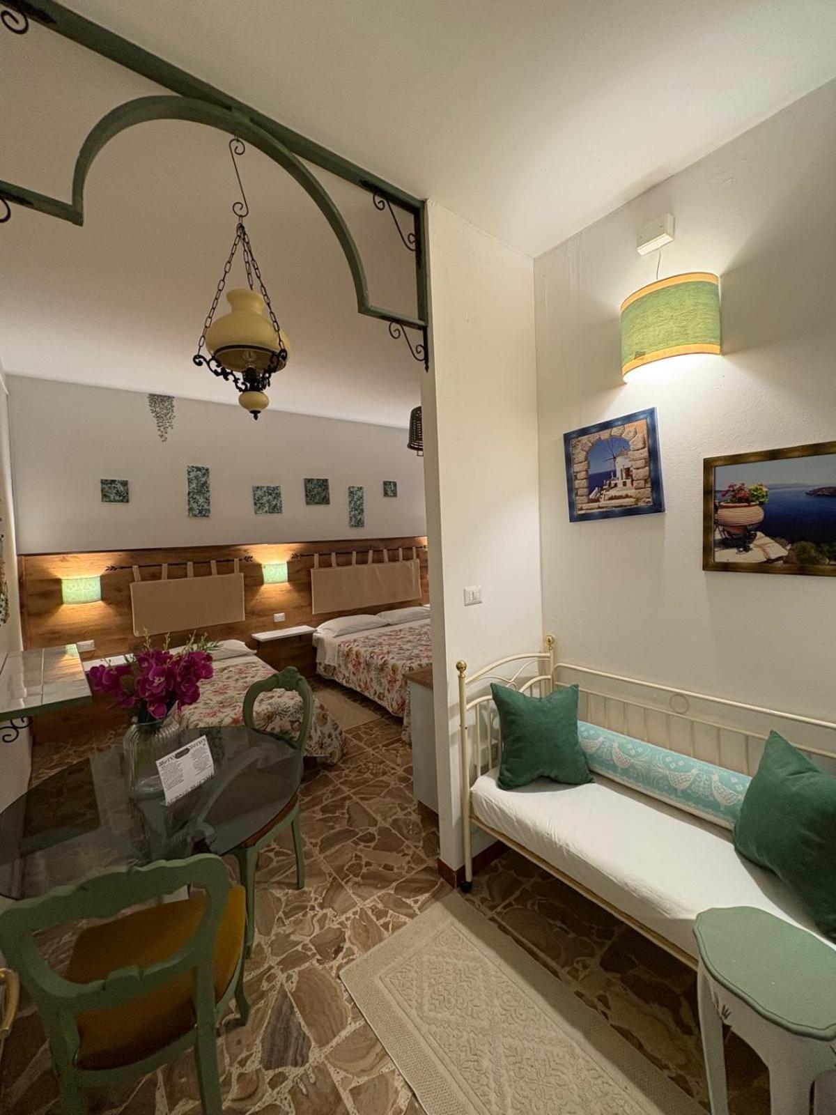 Vittorina'S Home Sorso Extérieur photo